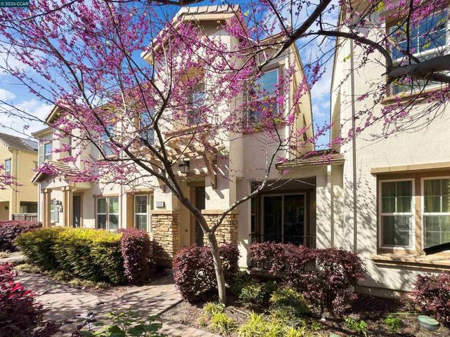 1555 Glenn St, Hayward, CA 94545