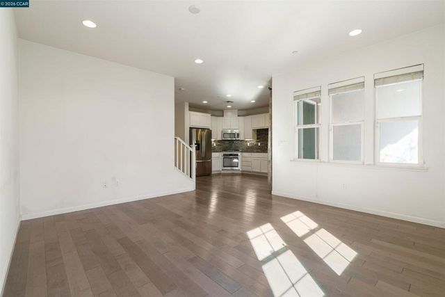 1555 Glenn St, Hayward, CA 94545