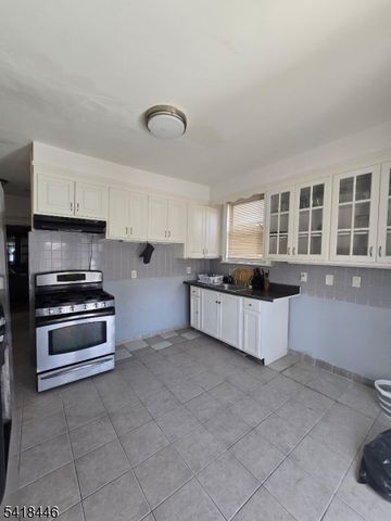 1052 Grove St 3, Irvington Twp., NJ 07111