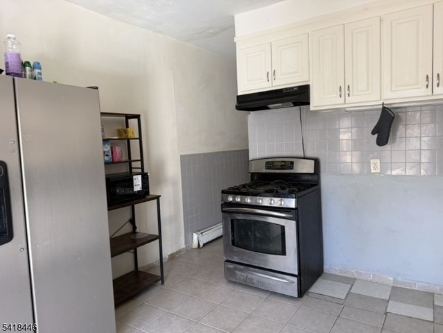 1052 Grove St 3, Irvington Twp., NJ 07111