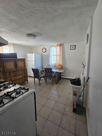 1052 Grove St 3, Irvington Twp., NJ 07111