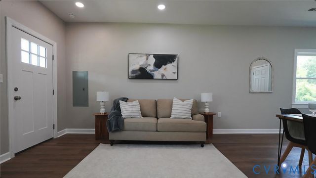 310 N Carolina Ave, Petersburg, VA 23803
