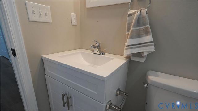 310 N Carolina Ave, Petersburg, VA 23803