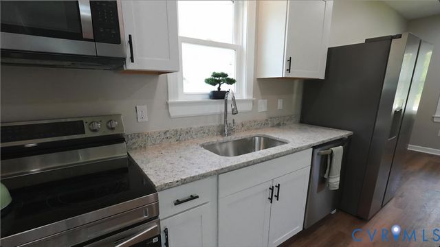 310 N Carolina Ave, Petersburg, VA 23803
