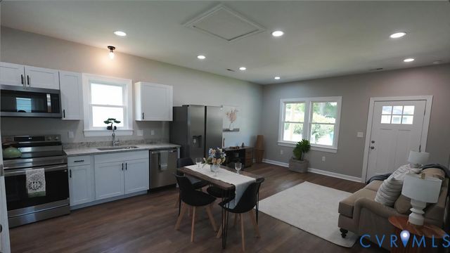 310 N Carolina Ave, Petersburg, VA 23803