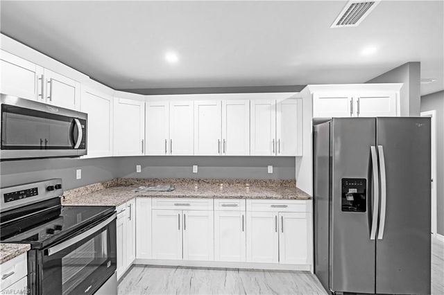 3510 Grimsley CT, Fort Myers, FL 33916