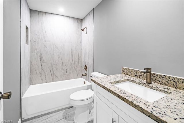 3510 Grimsley CT, Fort Myers, FL 33916
