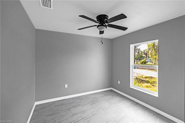 3510 Grimsley CT, Fort Myers, FL 33916