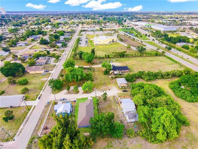 3510 Grimsley CT, Fort Myers, FL 33916