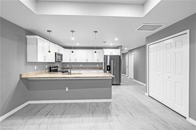 3510 Grimsley CT, Fort Myers, FL 33916