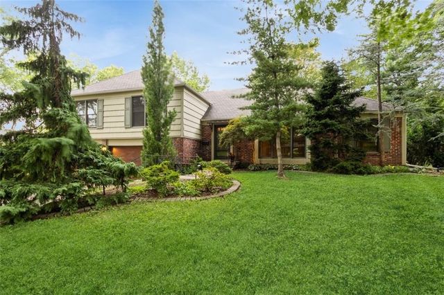 4506 W 93rd Terrace, Prairie Village, KS 66207