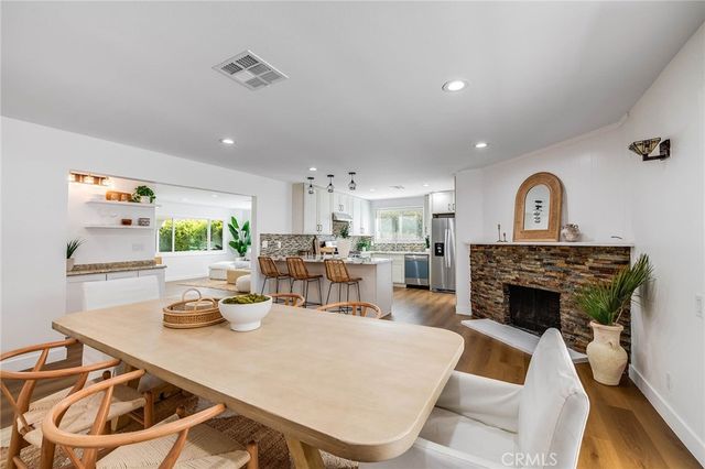 24224 Welby, West Hills, CA 91307