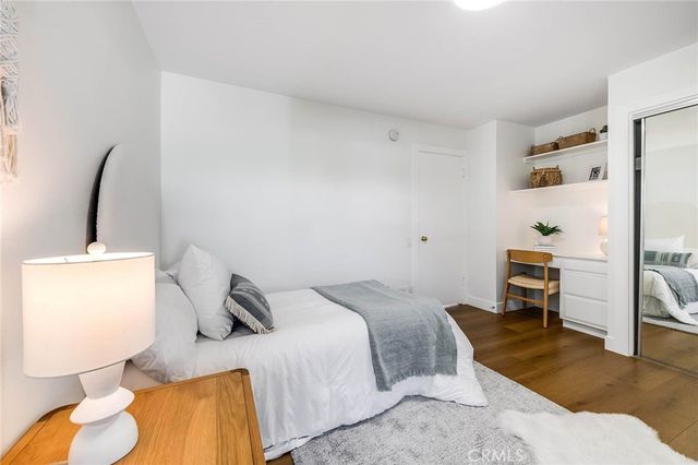 24224 Welby, West Hills, CA 91307