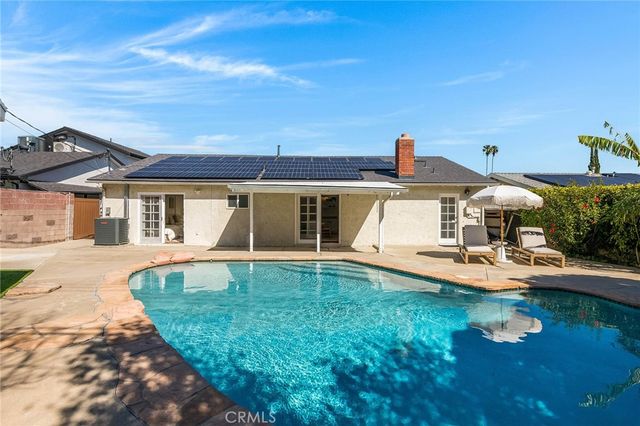 24224 Welby, West Hills, CA 91307