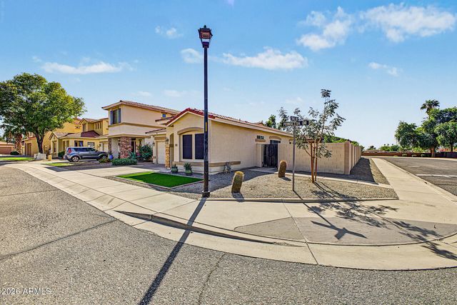 5165 W POINSETTIA Drive, Glendale, AZ 85304