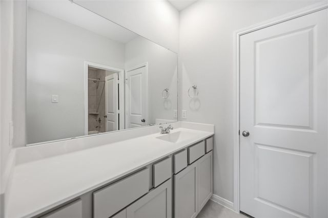 2830 River Juniper Lane, Crosby, TX 77532