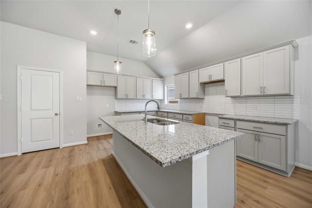 2830 River Juniper Lane, Crosby, TX 77532