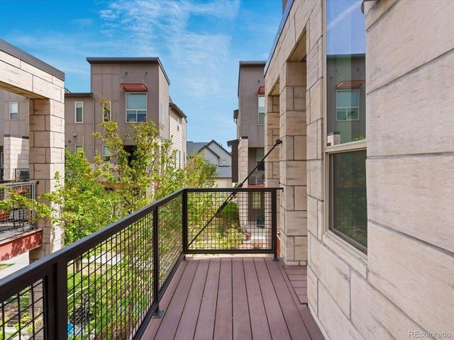 8853 E 55th Ave, Denver, CO 80238