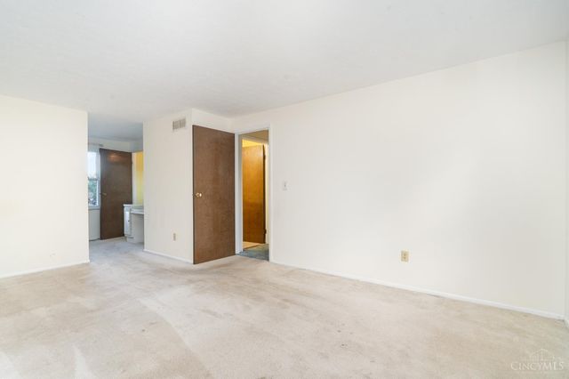 11273 Leander Court, Forest Park, OH 45240