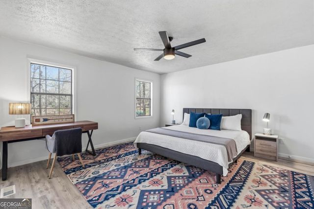 268 W River Bend Drive, Eatonton, GA 31024