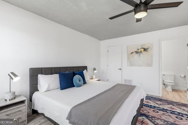 268 W River Bend Drive, Eatonton, GA 31024