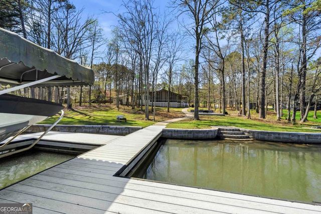 268 W River Bend Drive, Eatonton, GA 31024