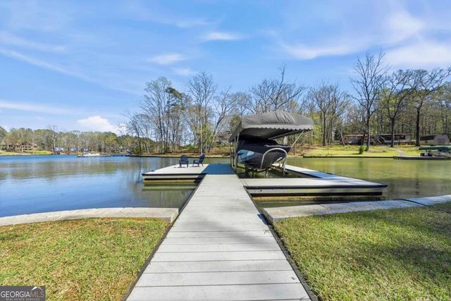 268 W River Bend Drive, Eatonton, GA 31024