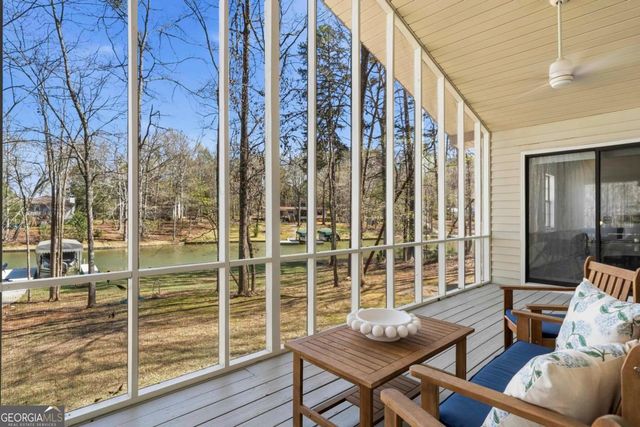 268 W River Bend Drive, Eatonton, GA 31024