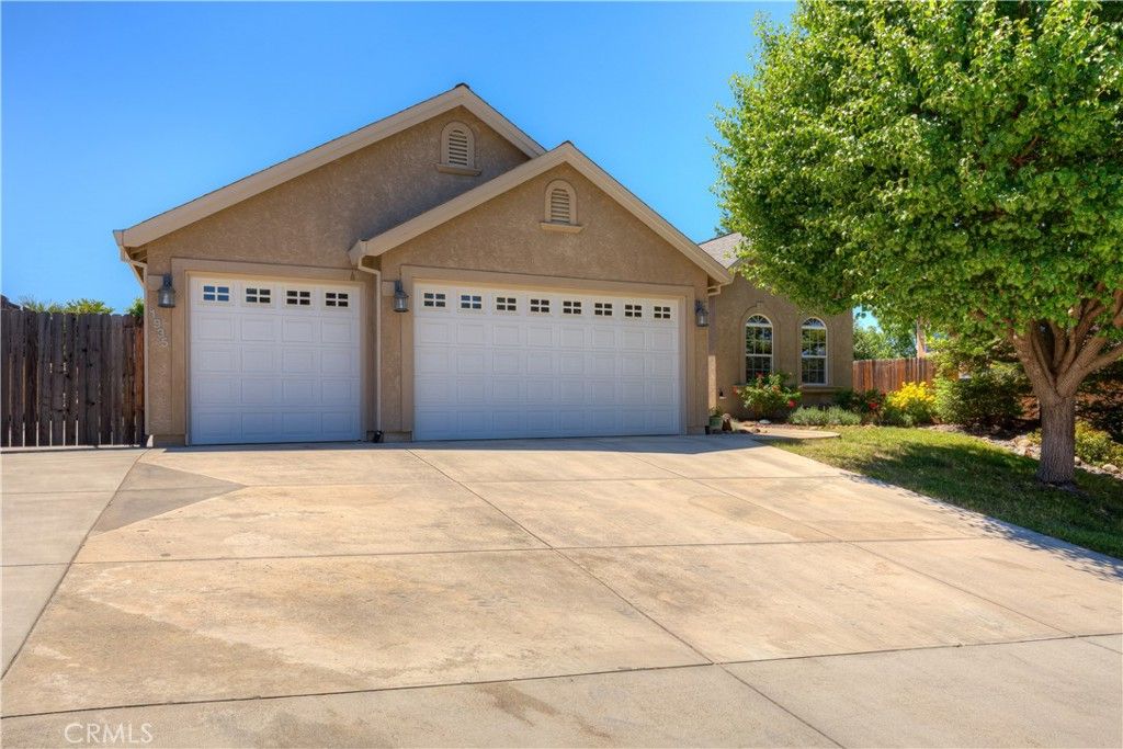 Image 1 of property listing at 1935 Tarmac, Redding, CA 96003