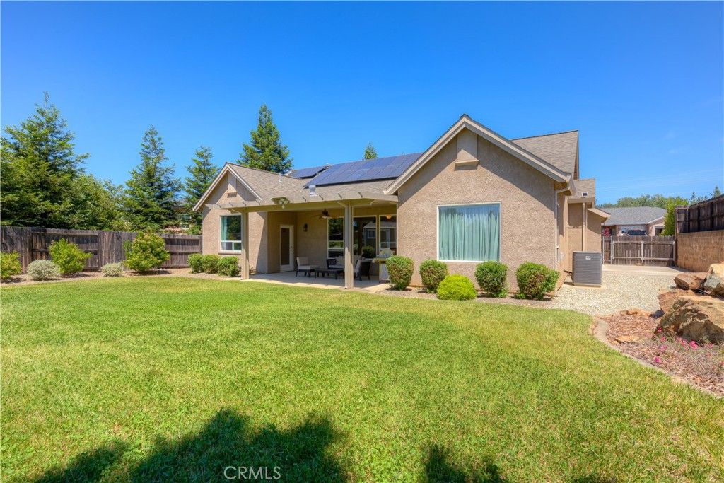 Image 39 of property listing at 1935 Tarmac, Redding, CA 96003