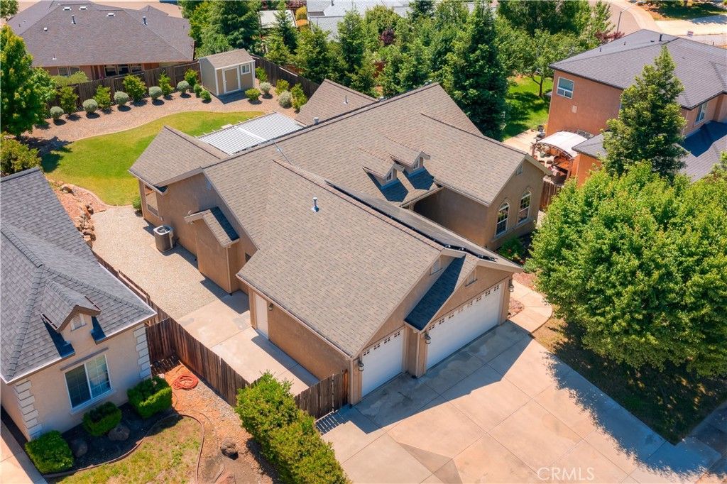 Image 46 of property listing at 1935 Tarmac, Redding, CA 96003