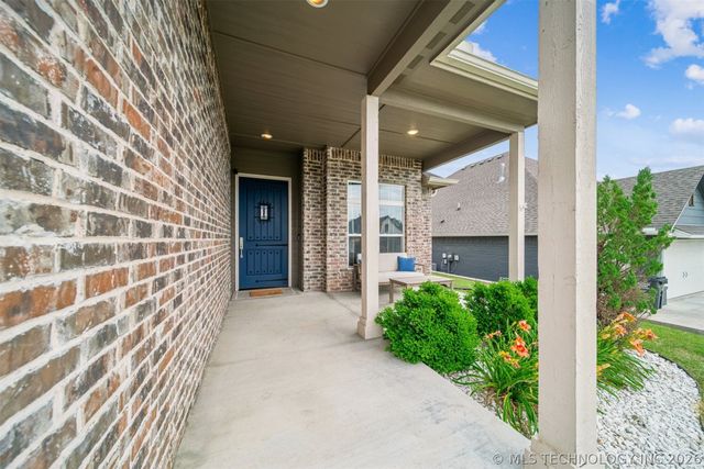 2888 Front Road, Catoosa, OK 74015