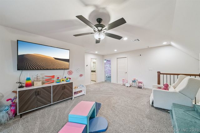 2888 Front Road, Catoosa, OK 74015