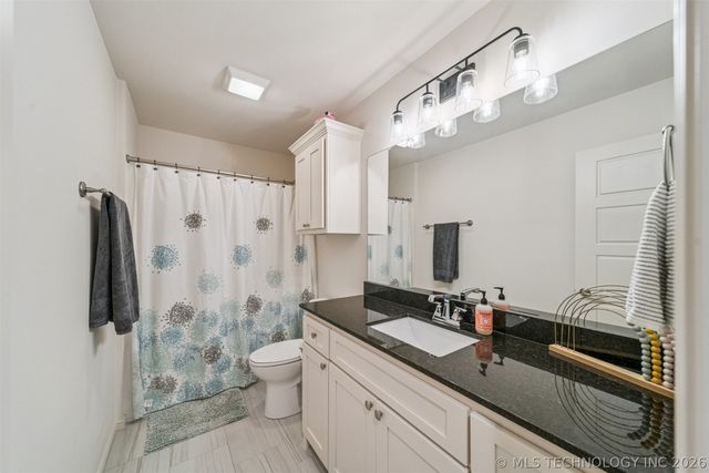 2888 Front Road, Catoosa, OK 74015