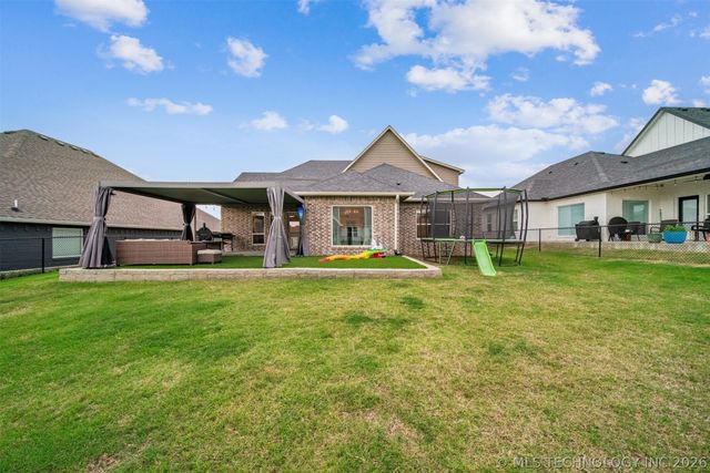 2888 Front Road, Catoosa, OK 74015