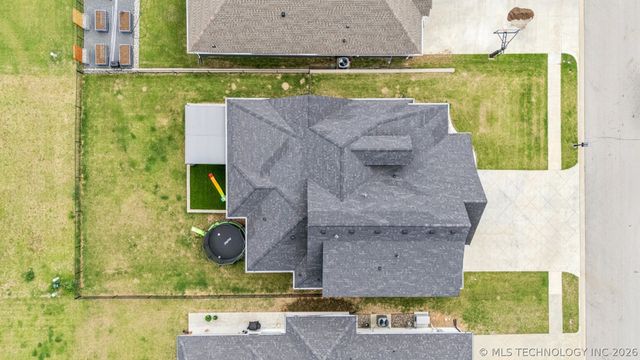 2888 Front Road, Catoosa, OK 74015