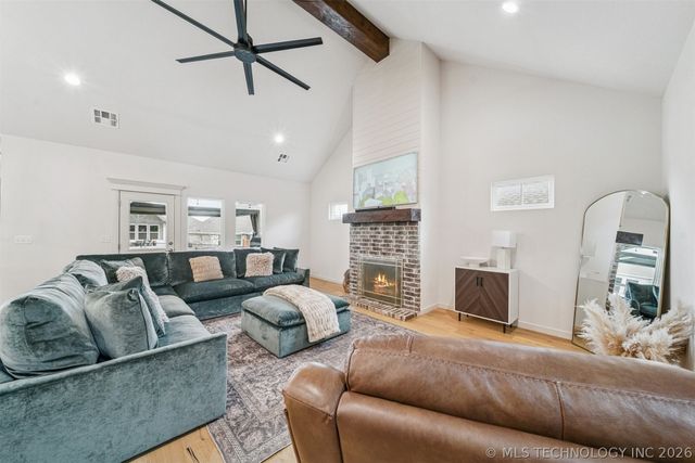 2888 Front Road, Catoosa, OK 74015