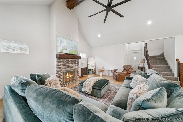 2888 Front Road, Catoosa, OK 74015