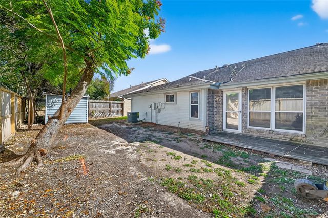 2238 Sentinal Oaks Street, Sugar Land, TX 77478