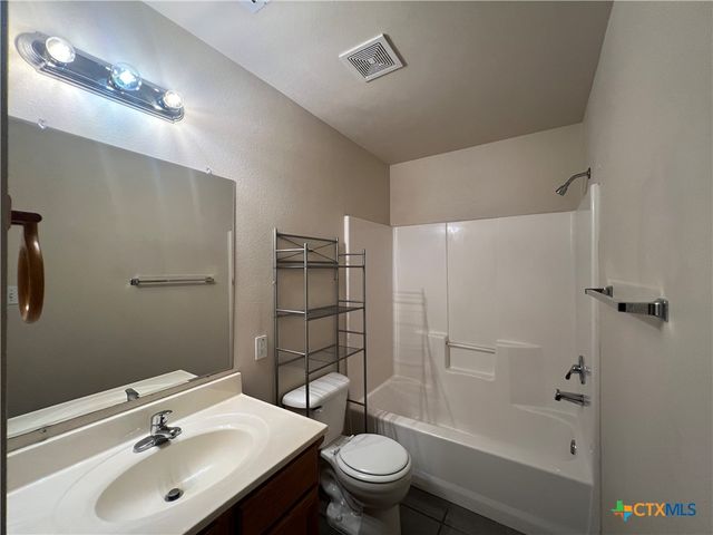 239 Rosalie Drive B, New Braunfels, TX 78130