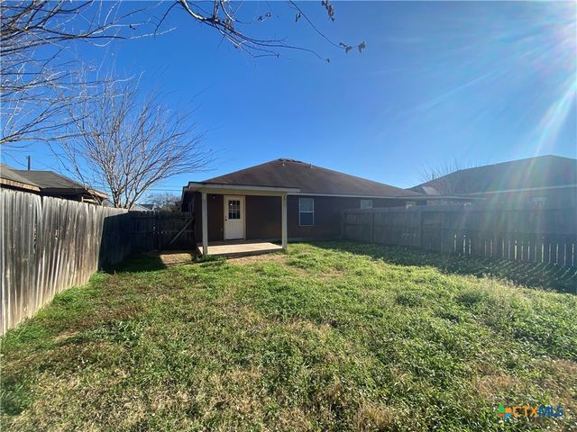 239 Rosalie Drive B, New Braunfels, TX 78130