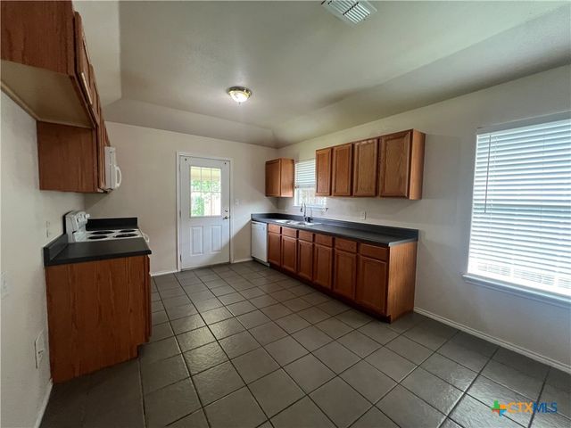 239 Rosalie Drive B, New Braunfels, TX 78130