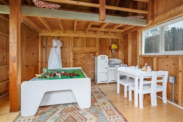 21 Church Street, Dedham, MA 02026