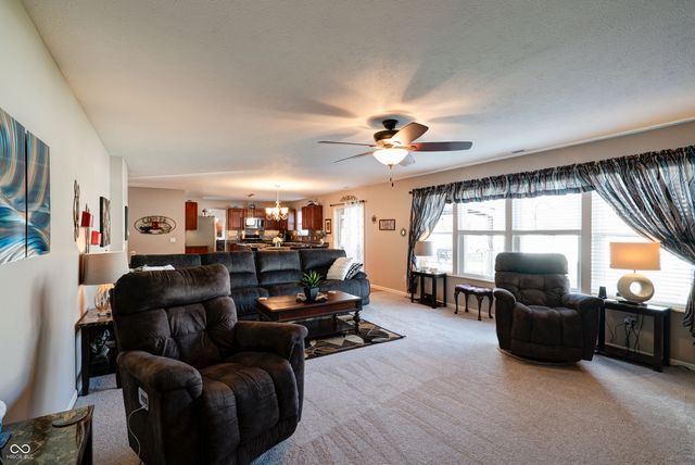 7066 Halifax Court, Avon, IN 46123