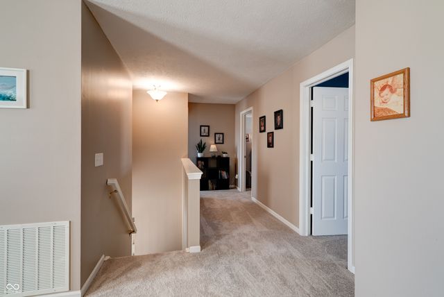 7066 Halifax Court, Avon, IN 46123