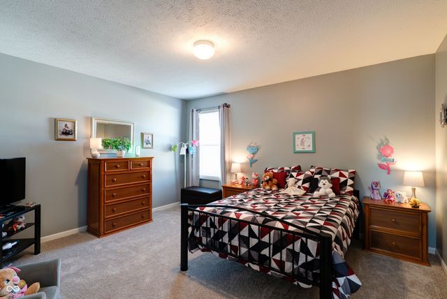 7066 Halifax Court, Avon, IN 46123