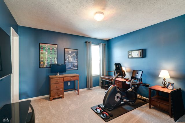 7066 Halifax Court, Avon, IN 46123