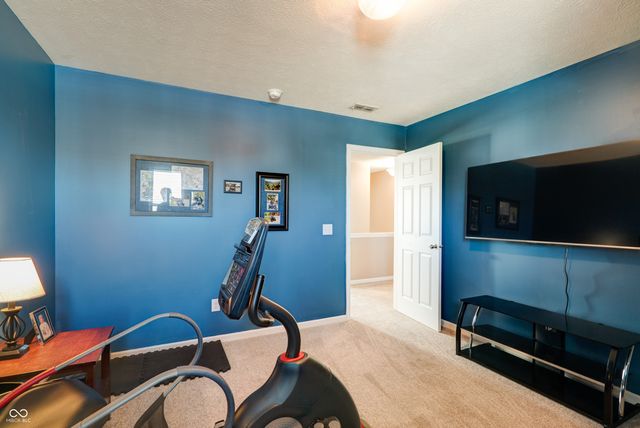 7066 Halifax Court, Avon, IN 46123