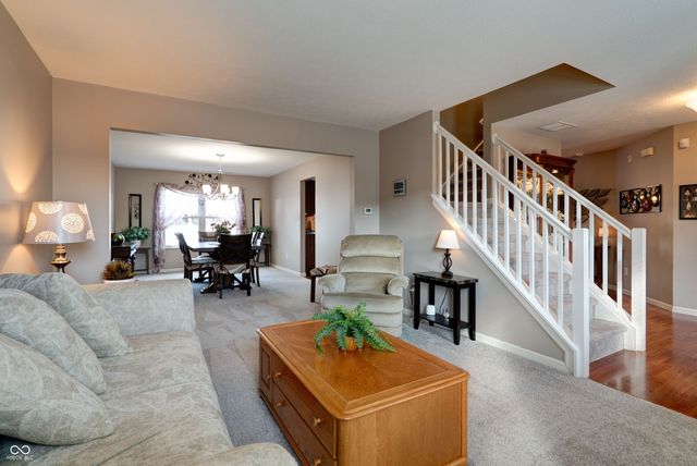 7066 Halifax Court, Avon, IN 46123