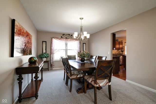 7066 Halifax Court, Avon, IN 46123